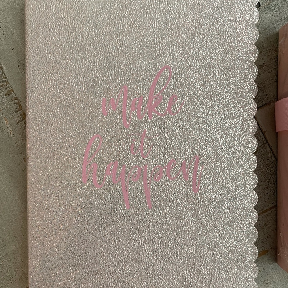 Cute Initial P Journal & notes - Picture 5 of 5